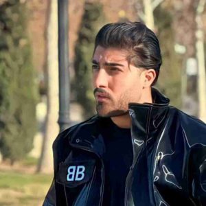 دانلود آهنگ امیر لیام بیا من ببین با کله خوردم زمین